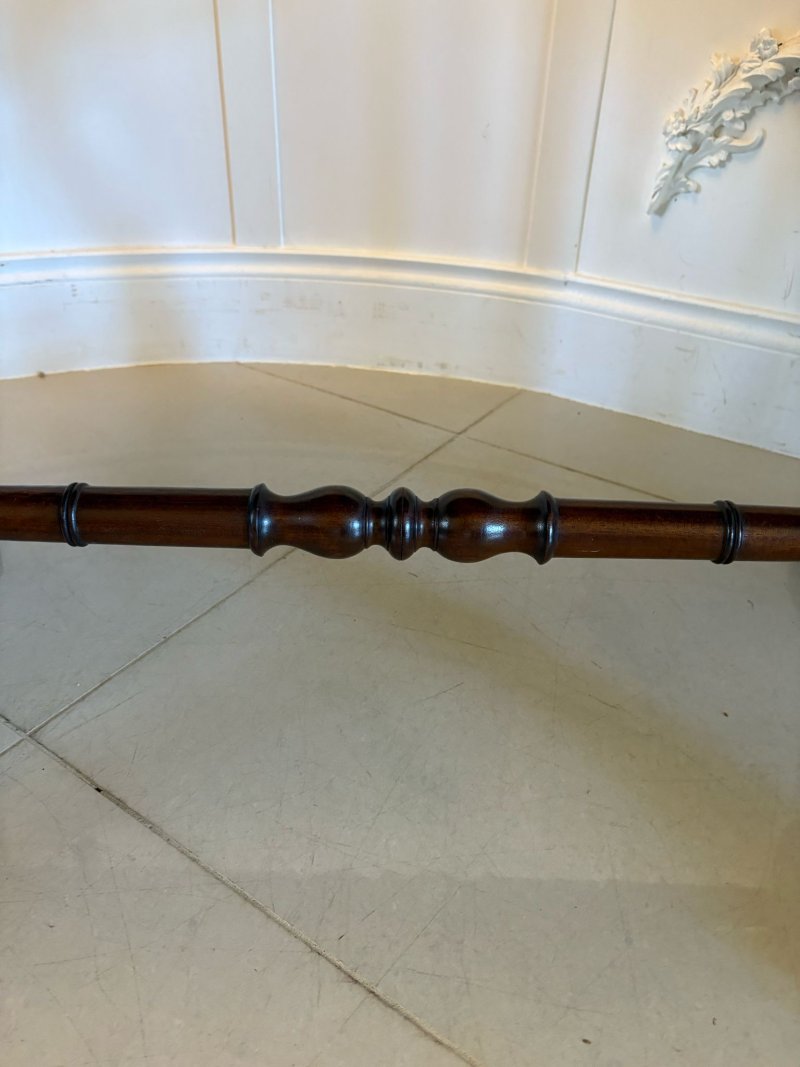 Fine Quality Antique Edwardian Figured Mahogany Free Standing Sofa/Side Table - Image 9